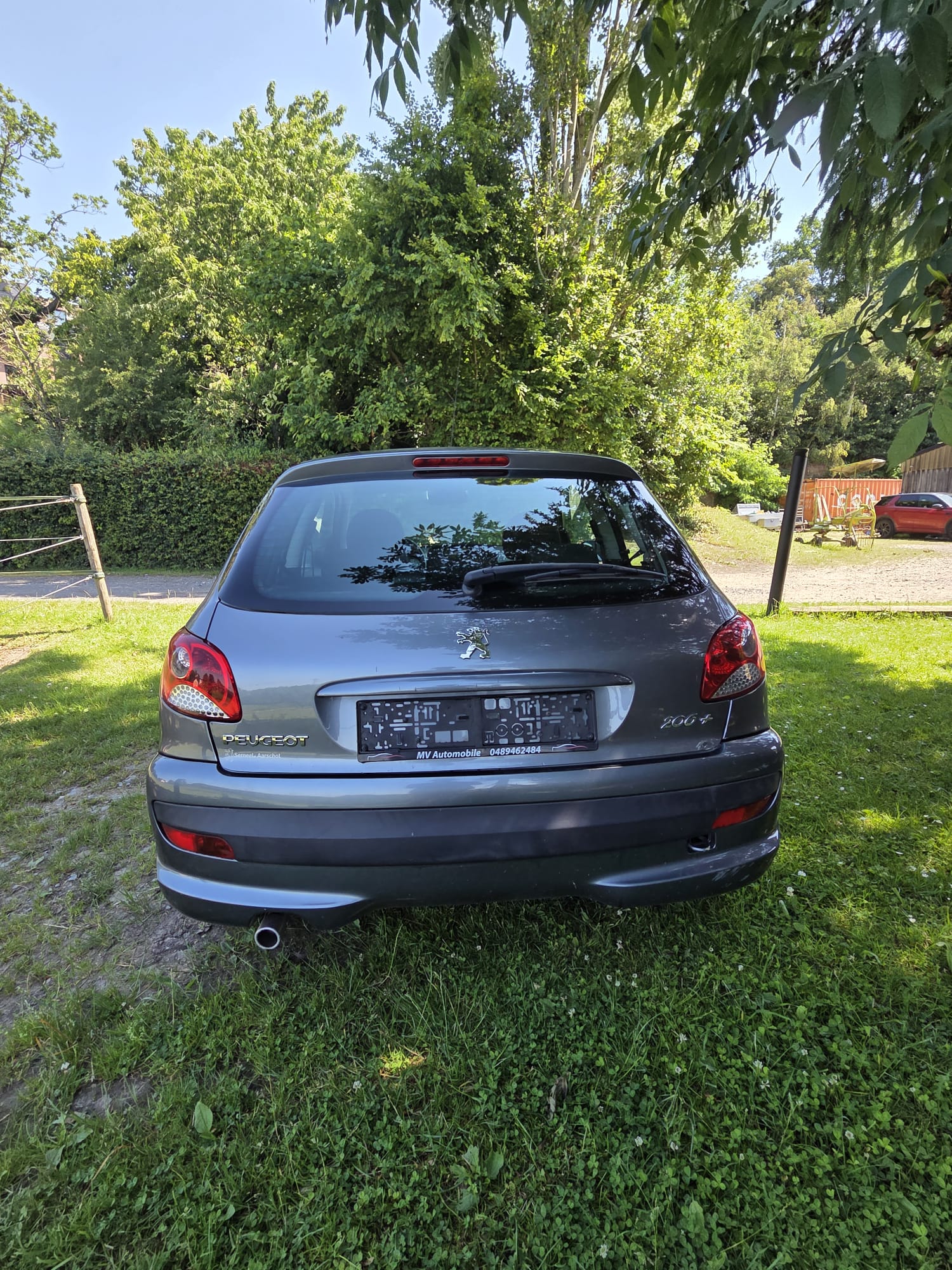 Peugeot 206+ essence 1,1 de 2009 – 91000km